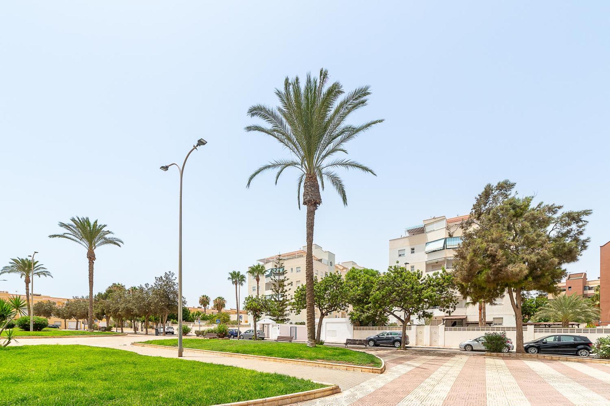Holiday Apartment Roquetas de Mar Dış mekan fotoğraf